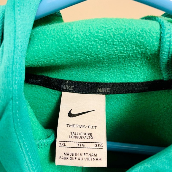 Nike Therma-Fit pullover - Picture 2 of 5